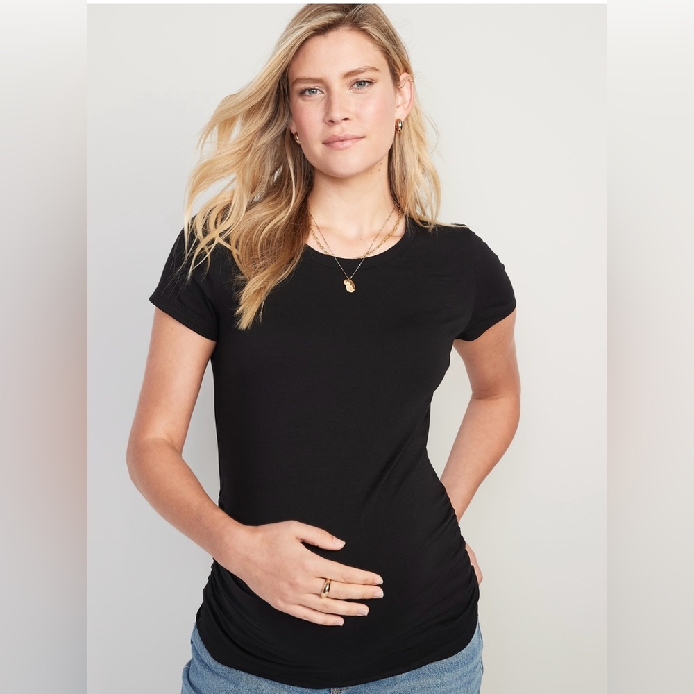 Old Navy Maternity T-Shirt Black Large